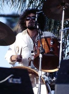 singer/drummers - don henley